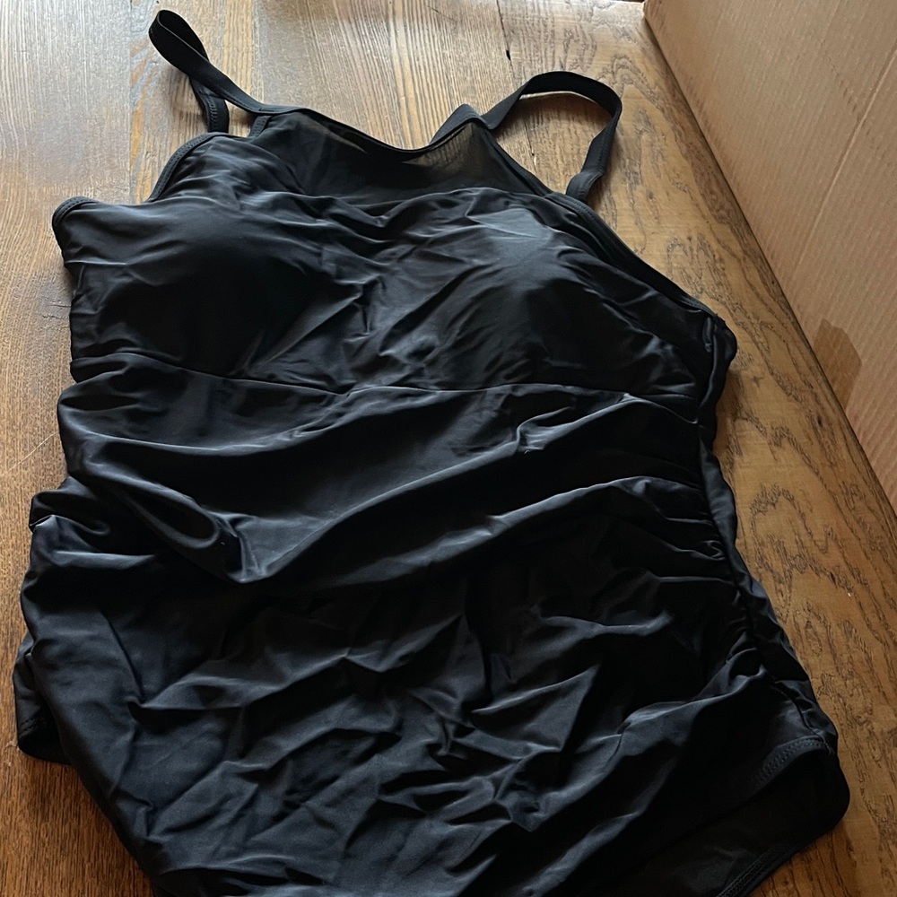 Black One-Piece Swimsuit Adjustable Straps Bathing Suit NWOT